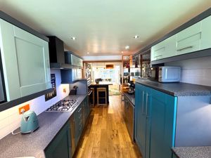 Photo 20- click for photo gallery